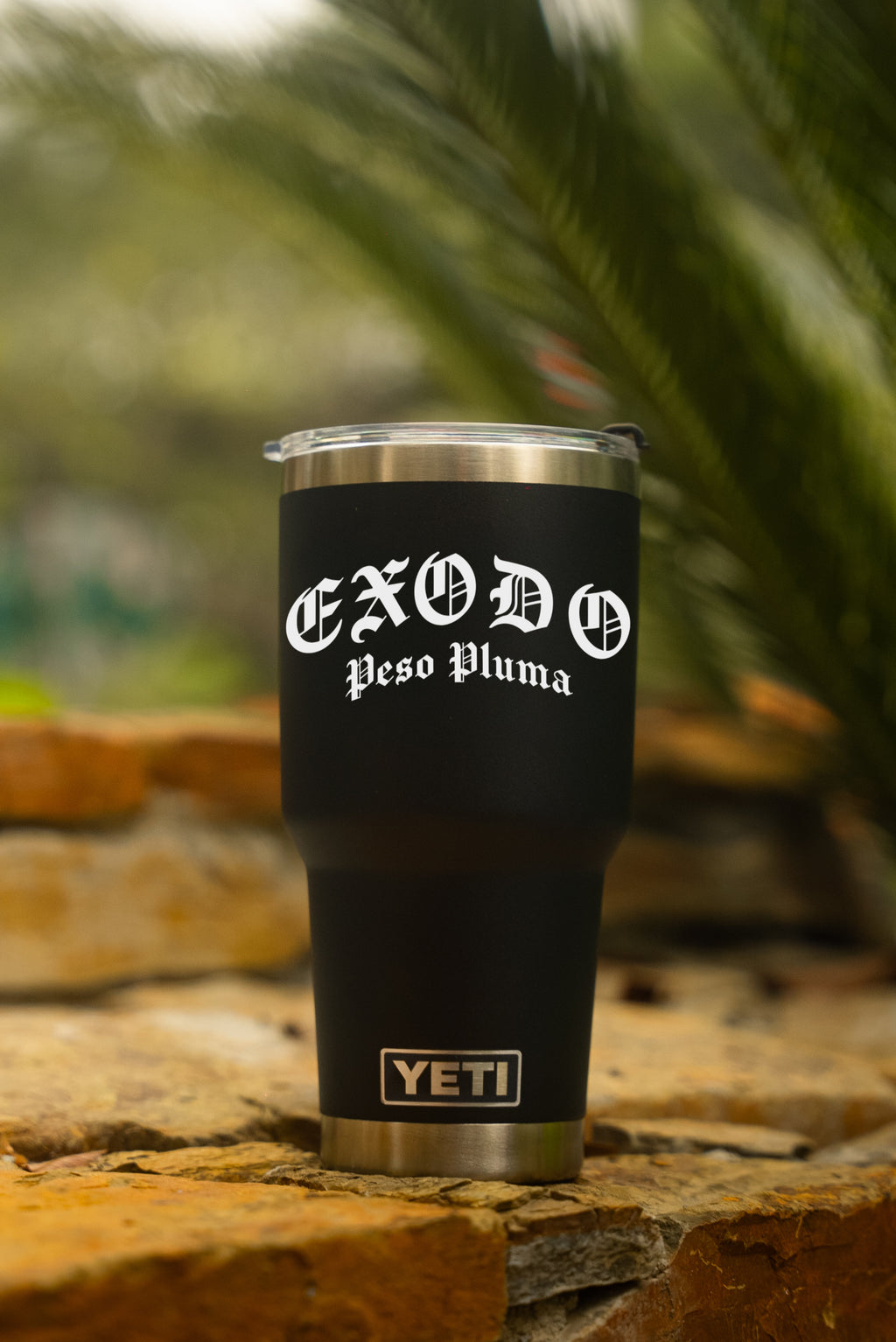 Yeti Exódo - Peso Pluma