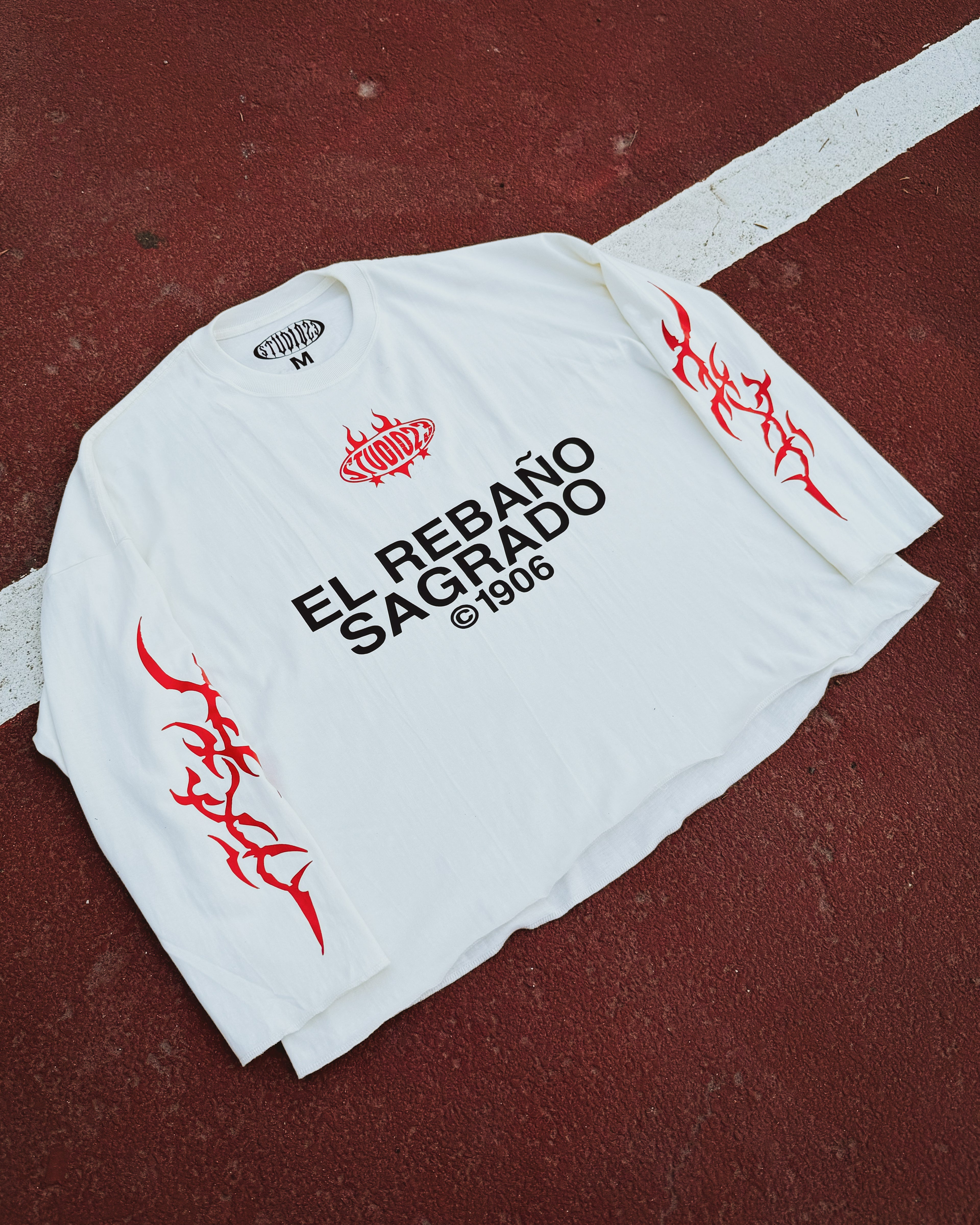 Playera manga larga - Rebaño Sagrado